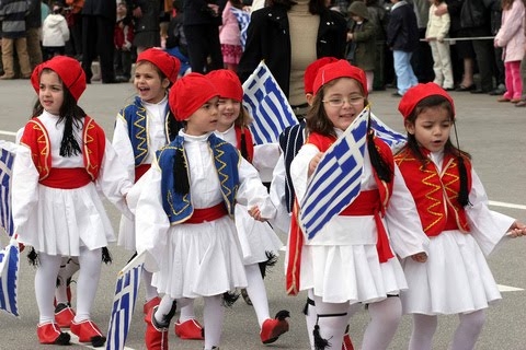 Νέα μείωση του ελληνικού πληθυσμού! Δεν είμαστε πλέον 11 εκατομμύρια