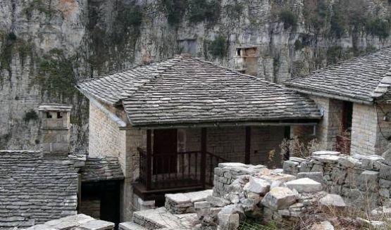 agias_paraskevis_vikos_giannena1.jpg