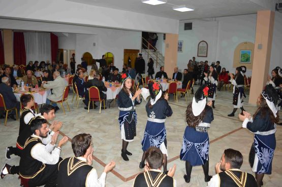 esperinos-neapolis10.jpg