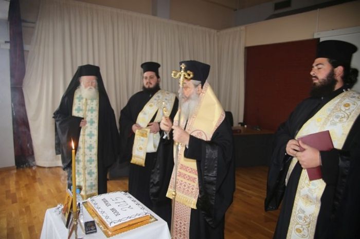 ftiotidos_panepistimio4.jpg