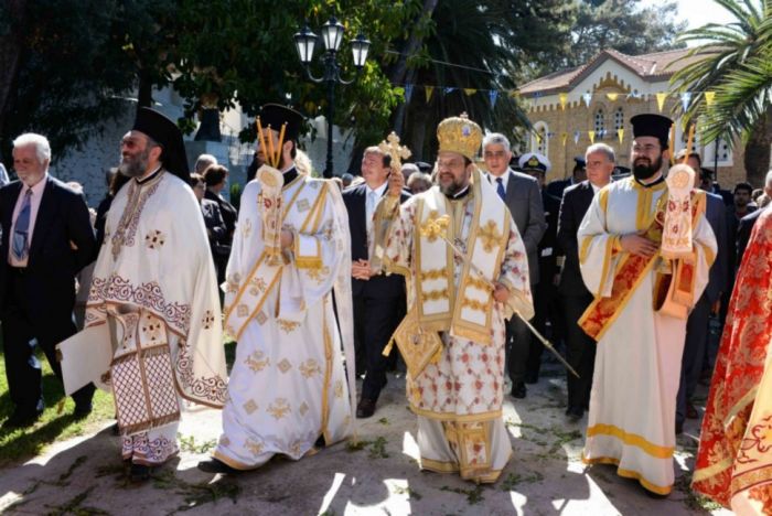 koroni17.jpg