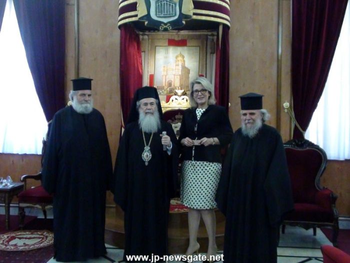 05206jer2.JPG