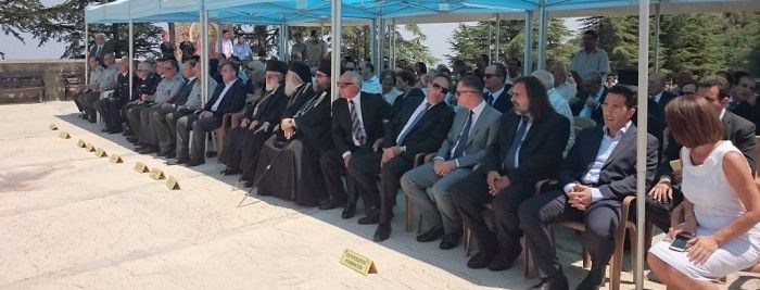 Makariou+11.jpg