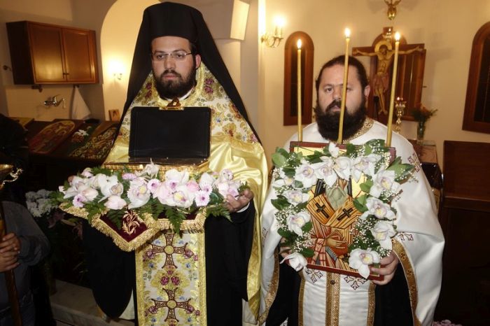 ΕΣΠΕΡΙΝΟΣ-ΑΓΙΟΥ-ΝΕΚΤΑΡΙΟΥ2.jpg