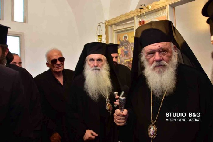 ARXIEPISKOPOS_NAUPLIO14.jpg