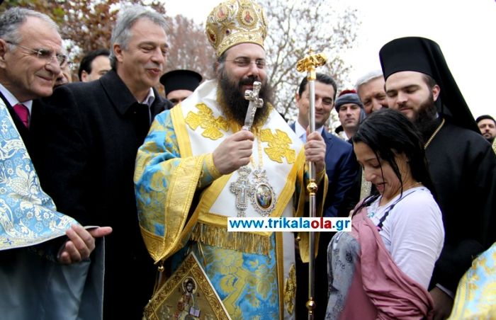 fota-gynaika-stayros1.jpg