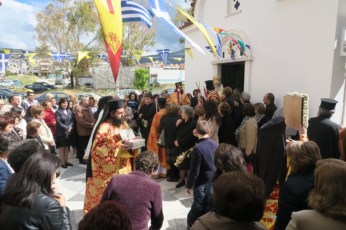 Με λαμπρότητα εορτάσθηκε ο Άγιος Εφραίμ στη Λαμία (ΦΩΤΟ)
