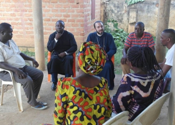 Ποιμαντική επίσκεψη στην πόλη Nkayi του Κονγκό (ΦΩΤΟ)