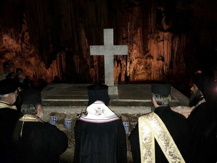 193η επέτειος ολοκαυτώματος σπηλαίου Μελιδονίου (ΦΩΤΟ)