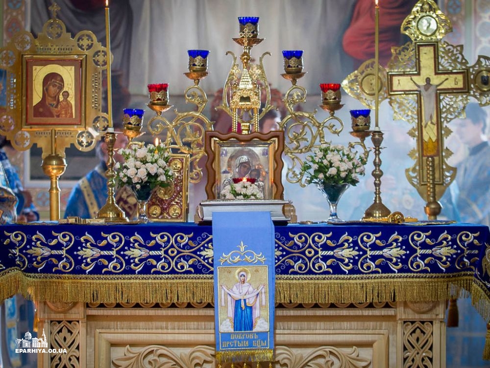 Λαμπρός εορτασμός της Αγίας Σκέπης προστάτιδας των Κοζάκων στην Οδησσό (ΦΩΤΟ)