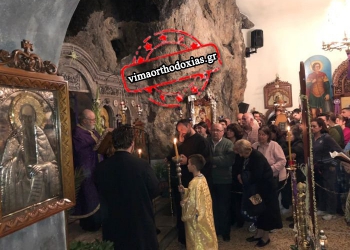 Live σύνδεση με Αγίους Ισιδώρους - Αναπαράσταση του Γολγοθά στον Λυκαβηττό