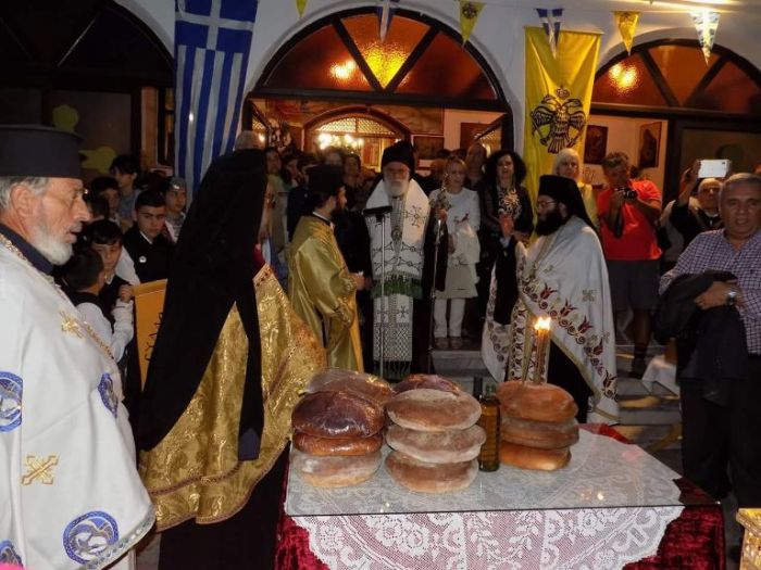 Η εορτή των Κωνσταντίνου και Ελένης στην Ι.Μ. Ξάνθης (ΦΩΤΟ)