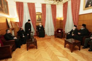 Αντιπροσωπεία της Θρησκευτικής Υπηρεσίας των Ρουμανικών Ε.Δ. στον Αρχιεπίσκοπο (ΦΩΤΟ)