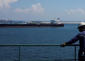 Crude oil tanker Maran Cassiopeia is pictured in the waters off Tuas in Singapore July 15, 2019.  Picture taken July 15, 2019.  REUTERS/Edgar Su