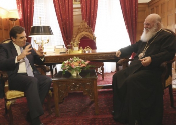 Με τον Μαργαρίτη Σχοινά συναντήθηκε ο Αρχιεπίσκοπος για το προσφυγικό