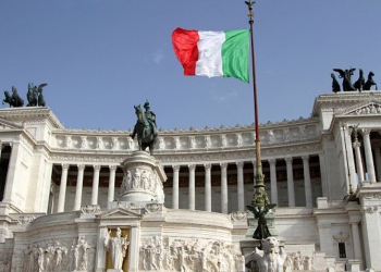Covid-19 - Οι ιταλοί επίσκοποι διαμαρτύρονται για την απαγόρευση Θ.Λειτουργιών μετά τις 4 Μαΐου