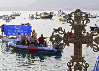 Σερβία: Θαλάσσια λιτανεία ανήμερα της Παναγίας στο Μαυροβούνιο