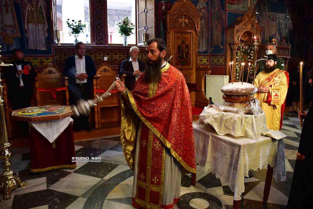 Ο Αργολίδος Νεκτάριος στο Βυζαντινό μοναστήρι του Αγίου Δημητρίου Καρακαλά