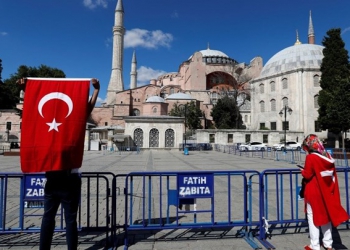 Η Ευρώπη καταδίκασε για ακόμη μια φορά την μετατροπή της Αγιάς Σοφιάς σε τζαμί