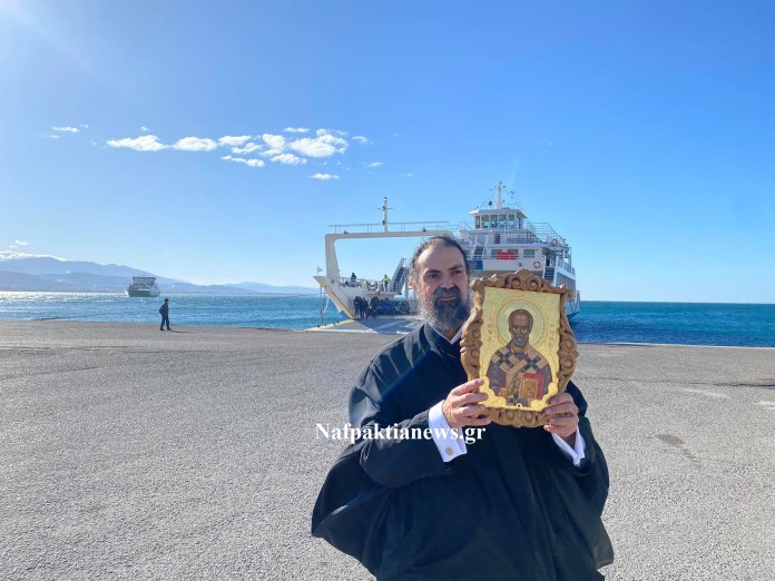 Αντίρριο: Στις πόρτες των ferry ο Άγιος Νικόλαος προς ευλογία των ναυτικών
