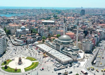 Νέα πρόκληση Ερντογάν: Εγκαινίασε τζαμί δίπλα σε ορθόδοξο Ναό