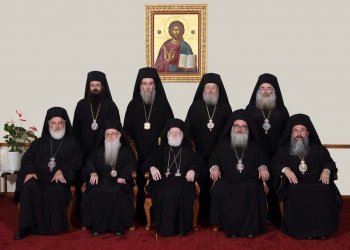 Εκκλησία της Κρήτης: "Προσευχόμαστε για την ανάπαυση της ρωμαλέας ποιητικής ψυχής του Μίκη Θεοδωράκη"