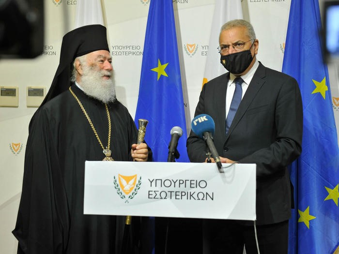 ΚΥΠΡΟΣ: Ο Υπουργός Εσωτερικών υποδέχτηκε τον Πατριάρχη Αλεξανδρείας