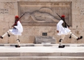 Οι τσολιάδες (Εύζωνοι) προκαλούν δέος σε όλους τους Έλληνες