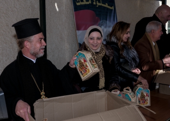 Συρία: Χριστουγεννιάτικα δώρα στα παιδιά της Μααλούλα από την Ρωσία