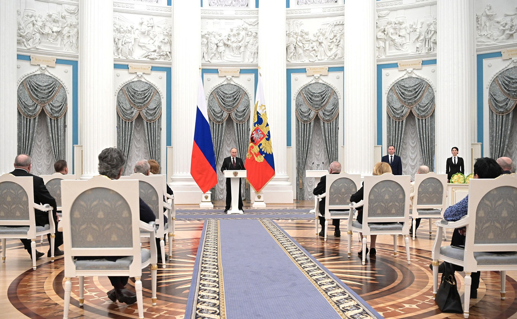 Πούτιν: Απένειμε στον μητροπολίτη Ιλαρίωνα το παράσημο του Αλεξάνδρου Νιέφσκι