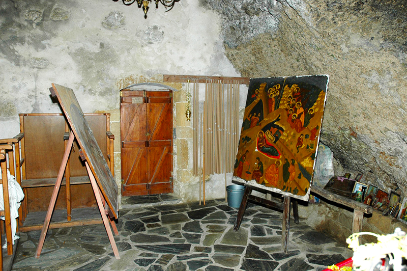 Kρήτη: Το Σπήλαιο του Άγιου Ιωάννη του Ερημίτη