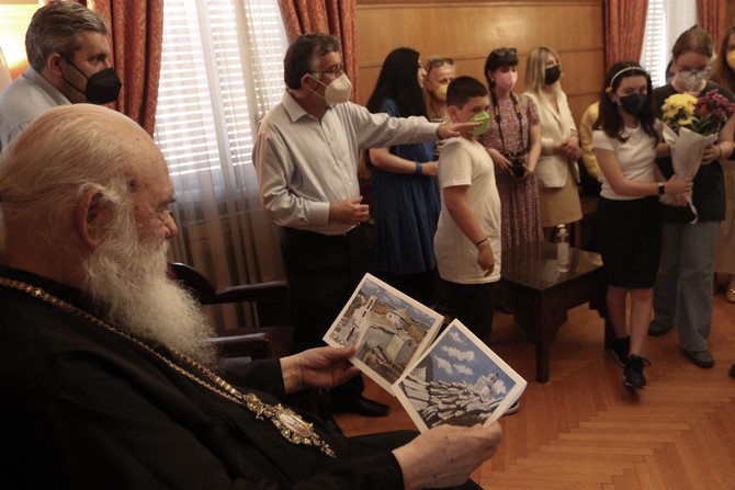 Φοιτητές Θεολογίας και Μαθητές Δημοτικού στον Αρχιεπίσκοπο