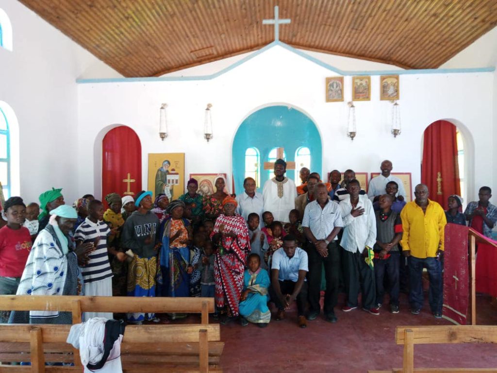 Τανζανία: Θερμά υποδέχθηκαν τον νέο εφημέριο στο χωριό Μσισίνα