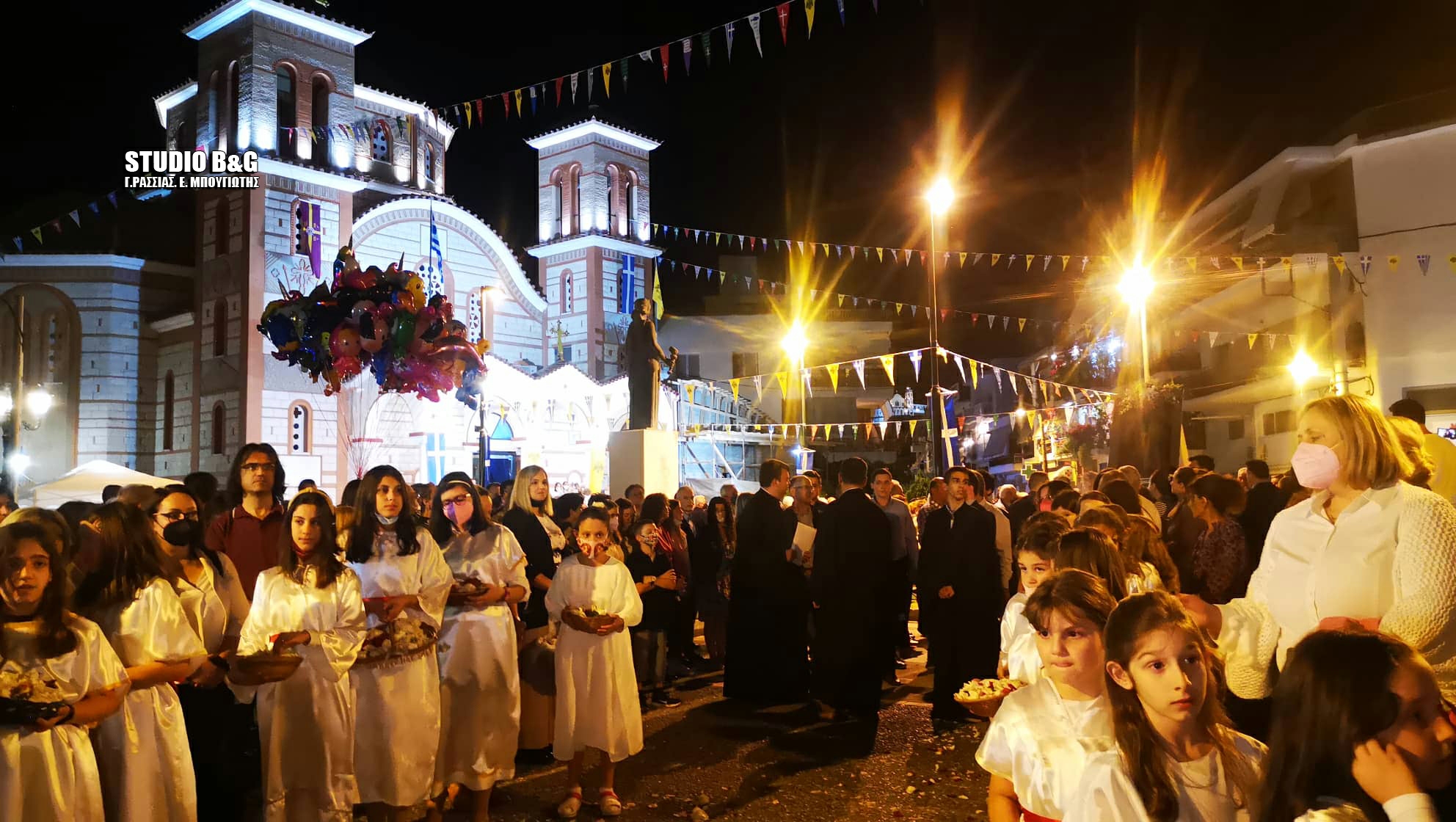 Με θρησκευτική λαμπρότητα η εορτή των Αγίων Κωνσταντίνου και Ελένης στο Ναύπλιο