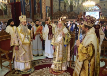 Η Γλυφάδα τίμησε τους πολιούχους και προστάτες της Άγιο Κωνσταντίνο και Ελένη