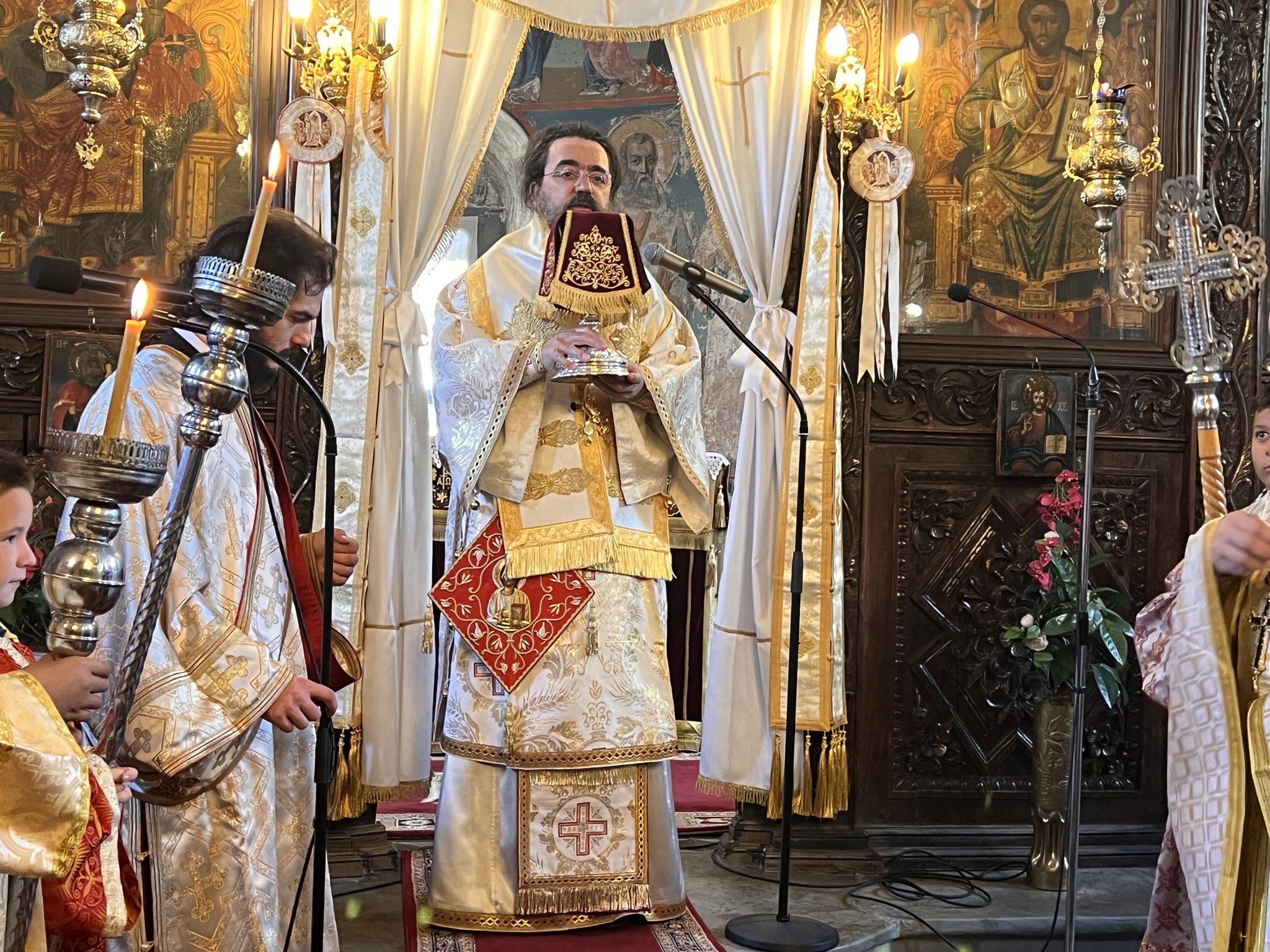 Λέχοβο Φλώρινας: H Εορτή του Αγίου Ιερομάρτυρος Θεράποντος