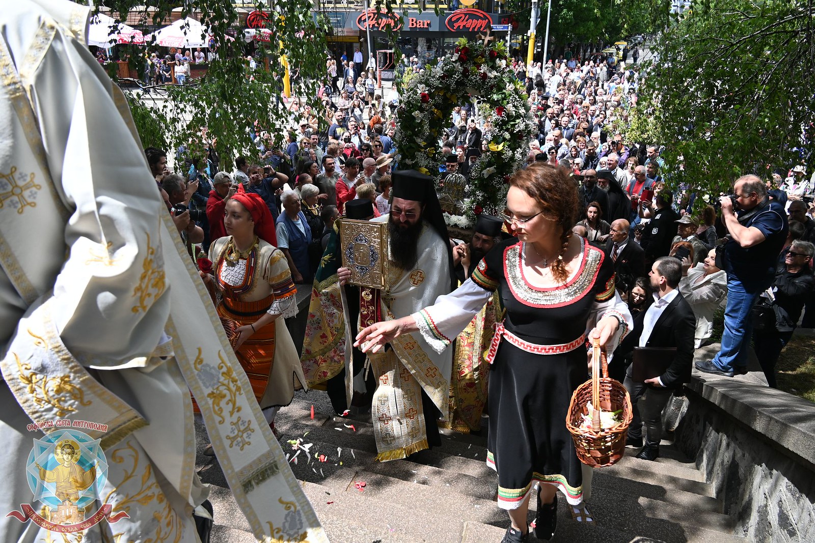 Τα Ιερά Λείψανα των Αγίων Κυρίλλου και Μεθοδίου για πρώτη φορά στη Βουλγαρία (ΦΩΤΟ+ΒΙΝΤΕΟ)