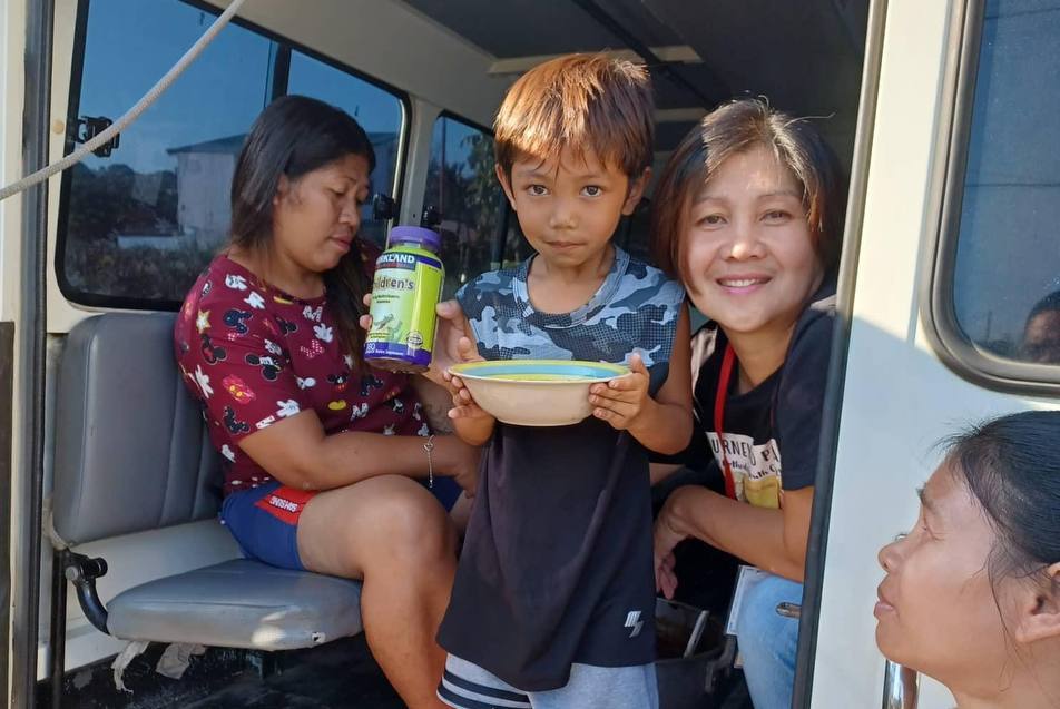 Συσσίτια για παιδιά απόρων οικογενειών οργάνωσε η εκκλησιαστική επαρχία Φιλιππίνων και Βιετνάμ