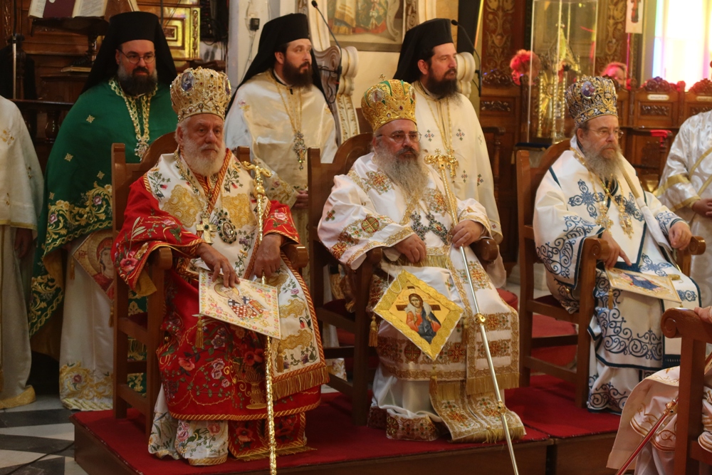 Η Σύρος τίμησε την ιερά μνήμη του Αγίου Ιερομάρτυρος Δωροθέου, Επισκόπου Τύρου, και τα Ονομαστήρια του Σεβασμιωτάτου κ. Δωροθέου Β΄