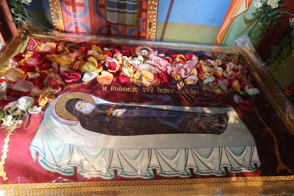 Μύκονος: Στην Ιερά Μονή Παναγίας Τουρλιανής τιμήθηκε η μνήμη του Αγίου Παϊσίου