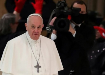 Πάπας Φραγκίσκος: «Έχω ισχυρή επιθυμία να επισκεφτώ το Κίεβο»