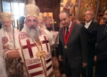 Τιμητική διάκριση στον υπουργό Ναυτιλίας από την Εκκλησία της Κρήτης