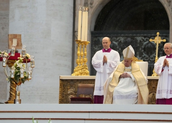 Πάπας Φραγκίσκος: Ζούμε έναν ολικό τρίτο παγκόσμιο πόλεμο