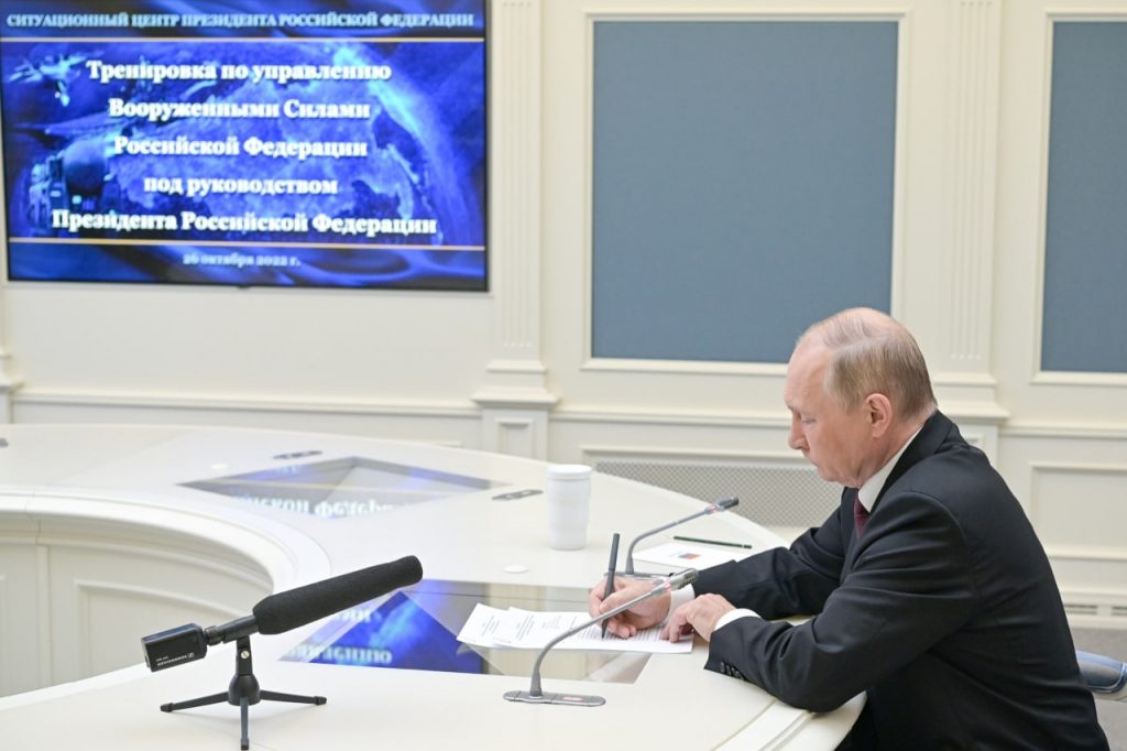 Στα βήματα ενός Παγκοσμίου πολέμου! Η δήλωση - εφιάλτης του Πούτιν για την "βρώμικη βόμβα" της Ουκρανίας
