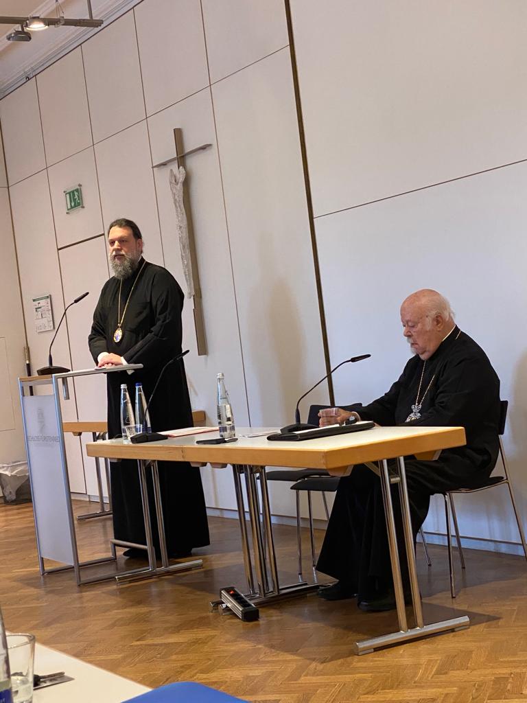 Ο Νέας Ιωνίας Γαβριήλ μίλησε στο Ιερατικό Συνέδριο της Ι.Μ. Γερμανίας για την θρησκευτική δεισιδαιμονία