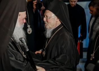 Συνάντηση του Αρχιεπισκόπου Ιερωνύμου με τον Οικουμενικό Πατριάρχη Βαρθολομαίο, Παρασκευή 19 Μαΐου 2023. 
(ΚΩΣΤΑΣ ΤΖΟΥΜΑΣ/EUROKINISSI)