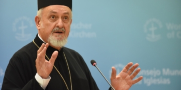 Religious leaders gathered on 12 December for an event linked to the Global Refugee Forum, "Religious Leaders Unite for Climate Peace in Solidarity with Refugees". The programme was hosted by the UNHCR, the World Council of Churches (WCC), and Religions for Peace (RfP) at the Ecumenical Centre, Geneva.